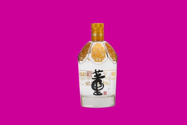 双鸭山市回收董酒